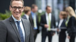 Asesoramiento experto en venta de recambio original CLAAS al mejor precio en España. Consulta disponibilidad de piezas y ofertas exclusivas por WhatsApp aquí.